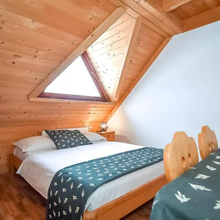 Panzió Pod Orlem Jacuzzi Sauna *