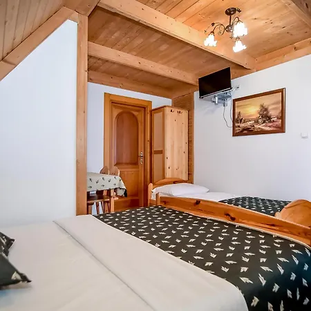 Pod Orlem Jacuzzi Sauna Panzió Kościelisko
