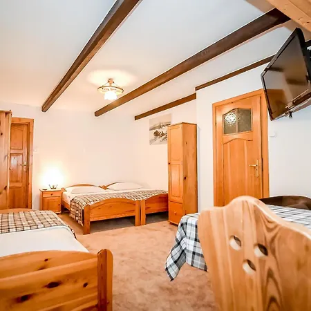 Pod Orlem Jacuzzi Sauna Bed and Breakfast Kościelisko