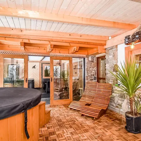 Pod Orlem Jacuzzi Sauna Panzió