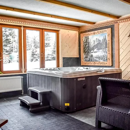 Pod Orlem Jacuzzi Sauna *