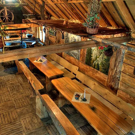 Pod Orlem Jacuzzi Sauna