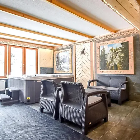 Pod Orlem Jacuzzi Sauna Bed and Breakfast 3*