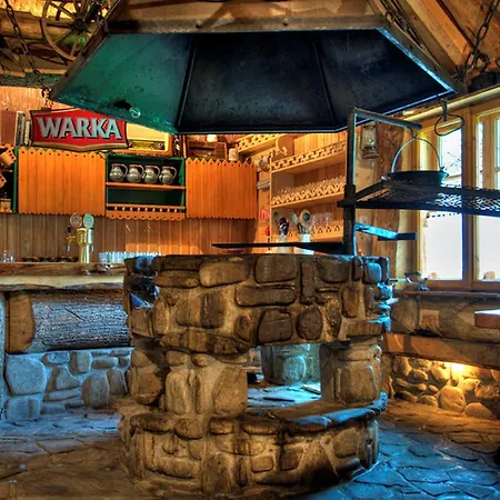 Pod Orlem Jacuzzi Sauna Bed and Breakfast 3*