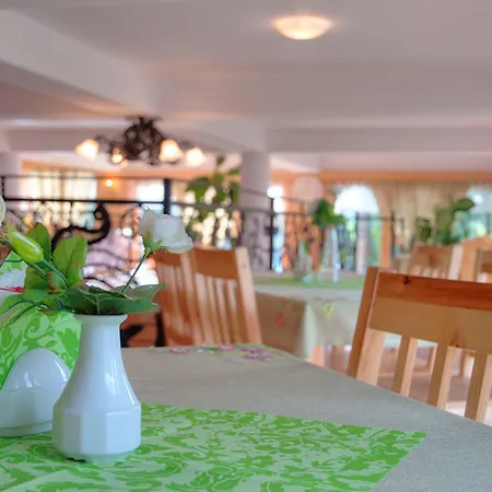 Pod Orlem Jacuzzi Sauna 3*